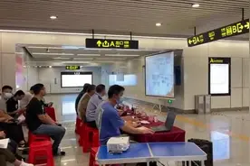 实战练兵，有备无患！南宁地铁凌晨开展应急演练图片