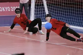 残奥会 | 中国盲人门球队获得银牌 老将退役前收到回报图片