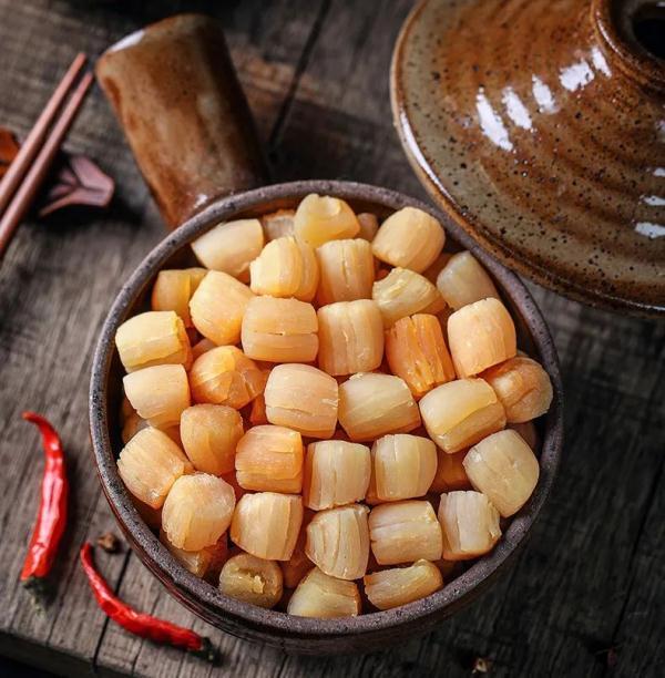 喂奶可以吃花胶吗 喂奶可以吃花胶吗会回奶吗