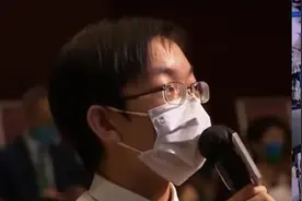 “太空出差三人组”连线香港学生，刘伯明解释饮用水从何而来视频封面