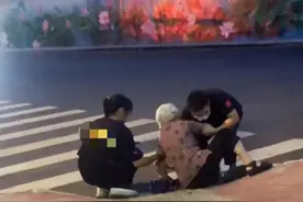 老人摔倒，一群青年边搀扶边录视频，当事人：多一点防备而已图片
