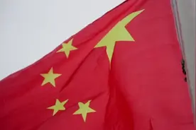 海报直击丨开海后渔船出海的首个一天一夜图片
