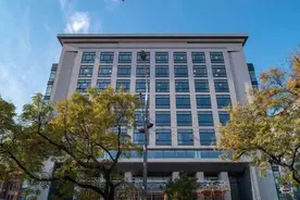 北京协和医院转化医学综合楼今天启用 7万多平方米开放运营图片