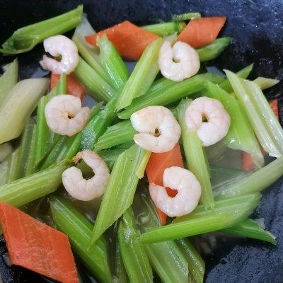 #少盐饮食 轻松生活#芹菜炒虾仁