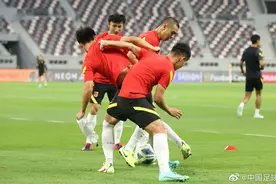 国足变阵！迎战日本稳守反击，李铁选择三中卫还是三后腰？图片