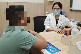 12岁男孩体重120斤，血糖爆表，他患上的这种病误诊率极高图片