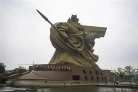 教训深刻！巨型关公像拆迁背后，中纪委网站连发“灵魂三问”图片