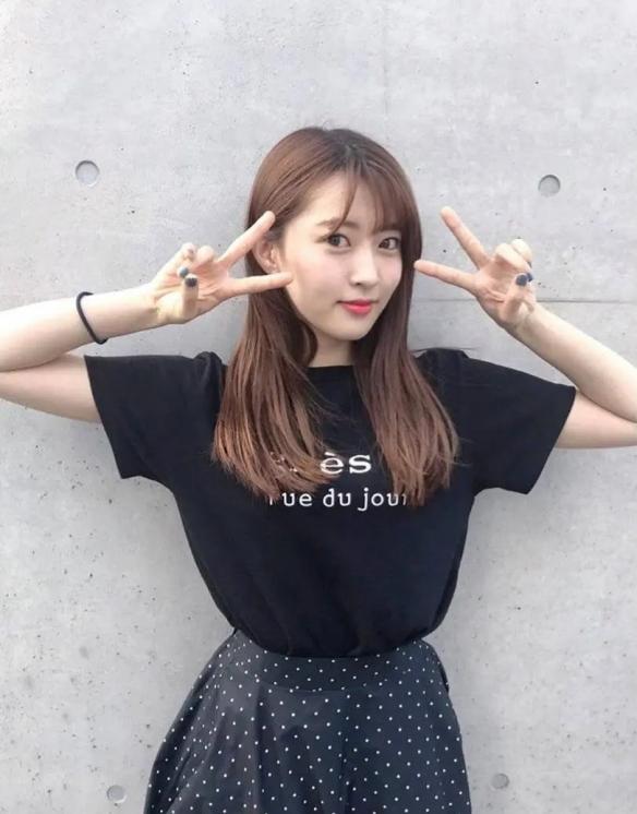 泳装下的身材无敌！《泰迦奥特曼》女主吉永亚由里美照