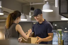 靠“小时达”追赶美团，京东也要玩万物到家？图片