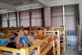 设置近万个床位！钦州市城区中小学校午托服务让学生吃好睡好图片