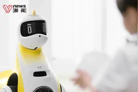 小朋友的第一款智能交通工具？小鹏发布可骑乘机器马，可聊天可取快递图片