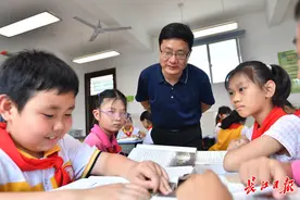 特级教师来了后，武汉这所学校发生大变化图片