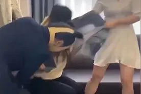 整形机构女老板殴打顾客：我会让你活着离开？济南警方回应视频封面