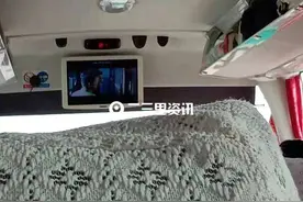 女子带儿童乘坐省内长途汽车，反映车内播放影片“少儿不宜”图片