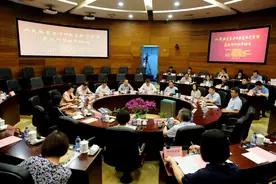 92岁于漪谈“双减”：教师要和学生一起成长，挤掉课堂泡沫图片