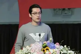 上戏新生最多的一年，师兄胡歌送来3句冷思考图片