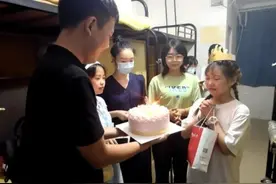 一顿吃半吨！上学第一天我对东北菜量大有了新认识图片