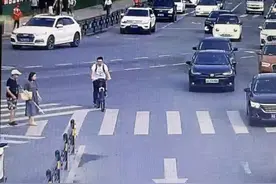 杭州女子上班迟到，领导却给她点赞！背后原因很暖心……图片