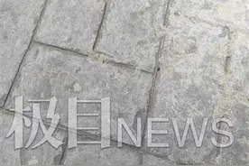 路面突然塌陷女子半边身体坠入深坑，记者实地探访：半个月过去塌陷路面仍未修复图片