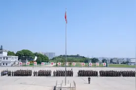 “四代”带兵人齐聚新兵团，为国锤炼新战士图片