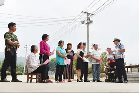 每日一图｜乡村大喇叭成为交通安全宣传新阵地图片