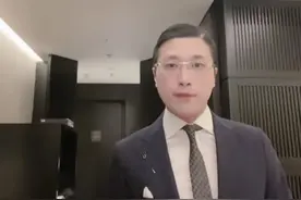 “人类高质量男性”和郭老师翻车，卖丑主播何以频频走红？图片