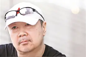 新专辑飞狗出炉 60岁崔健 音乐不曾止步图片
