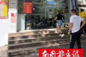 理发2分钟收费60元！1岁孩子剃个光头这么贵？图片