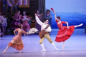 纽里耶夫版古典芭蕾舞剧《堂·吉诃德》再度上演 中芭重温经典图片