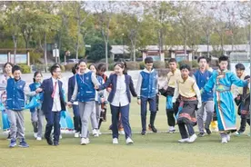 武汉西藏中学：“和美”教育浇灌民族团结进步之花，西藏学子在这里成人成才，为建设家乡贡献青春力量图片