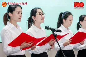 “我骄傲，我是一名光荣的人民教师！”2021年上海市新教师入师入会图片