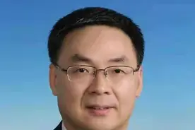 北京天坛医院何文教授：超声医学不但可以发现“敌人”，更能够消灭“敌人”图片