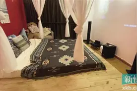 记者暗访惊见怪象：“影院”里竟可洗澡可过夜还不用身份证图片