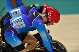 惜败奥运冠军，全运会自行车女子团体竞速赛江苏队摘银图片