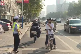 视频｜巨野全力推进“一盔一带”，守护安全生命线图片
