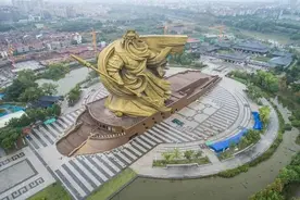 荆州巨型关公像为何“建了个寂寞”？丨媒体札记图片