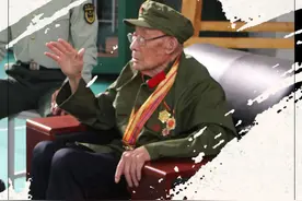 聆听先辈教诲，激发战斗精神，这样的“红色课堂”太赞了！图片