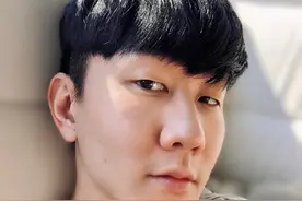 「新加坡入境林某杰」引爆福建确诊疫情！林俊杰被疯传…打卡辟谣图片