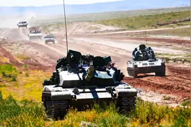 观察者网一周军评：在朱日和，陆军最重要的是战胜自己图片