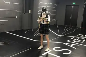 VR竞技运动游戏来了！VR游戏将虚构场景带入现实图片