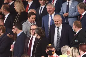 王者归来！C罗重回老特拉福德首秀梅开二度，曼联球迷感慨“有生之年”图片