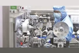 自研超薄电池成为全球独家供应商图片