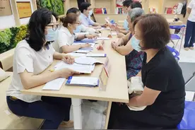 公积金支付加装电梯款惠民政策咨询走进临汾社区图片