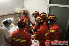 玉林一男子将金属环套入下体无法取出，消防医生联手救援保住“命根”图片