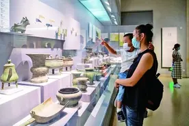 南京博物院恢复开放图片