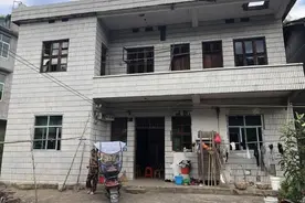 行李箱藏尸案被害女孩：辍学打工，案发当日亲属收到反常微信图片