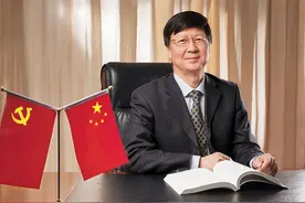 瞭望 | 这所被誉为“草原明珠”的北疆高校如何逐梦一流——专访内蒙古大学校长陈国庆图片