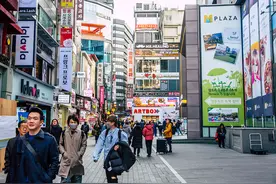 韩国购物天堂变“地狱”，明洞近八成韩妆店倒闭歇业图片