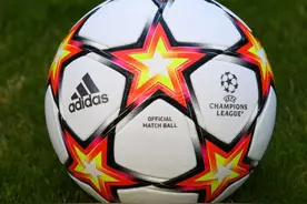 欧冠官方公布新赛季用球，星形图案如烈焰般燃烧图片