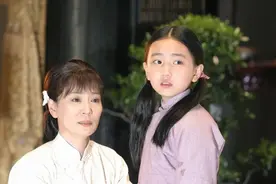 昔日顶流童星退出娱乐圈考上清华，原因曝光后，我才读懂这样的女孩有多可怕图片